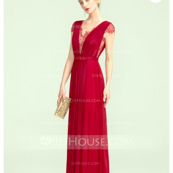 Formal burgundy dress great for any event! - Picture 1 of 5